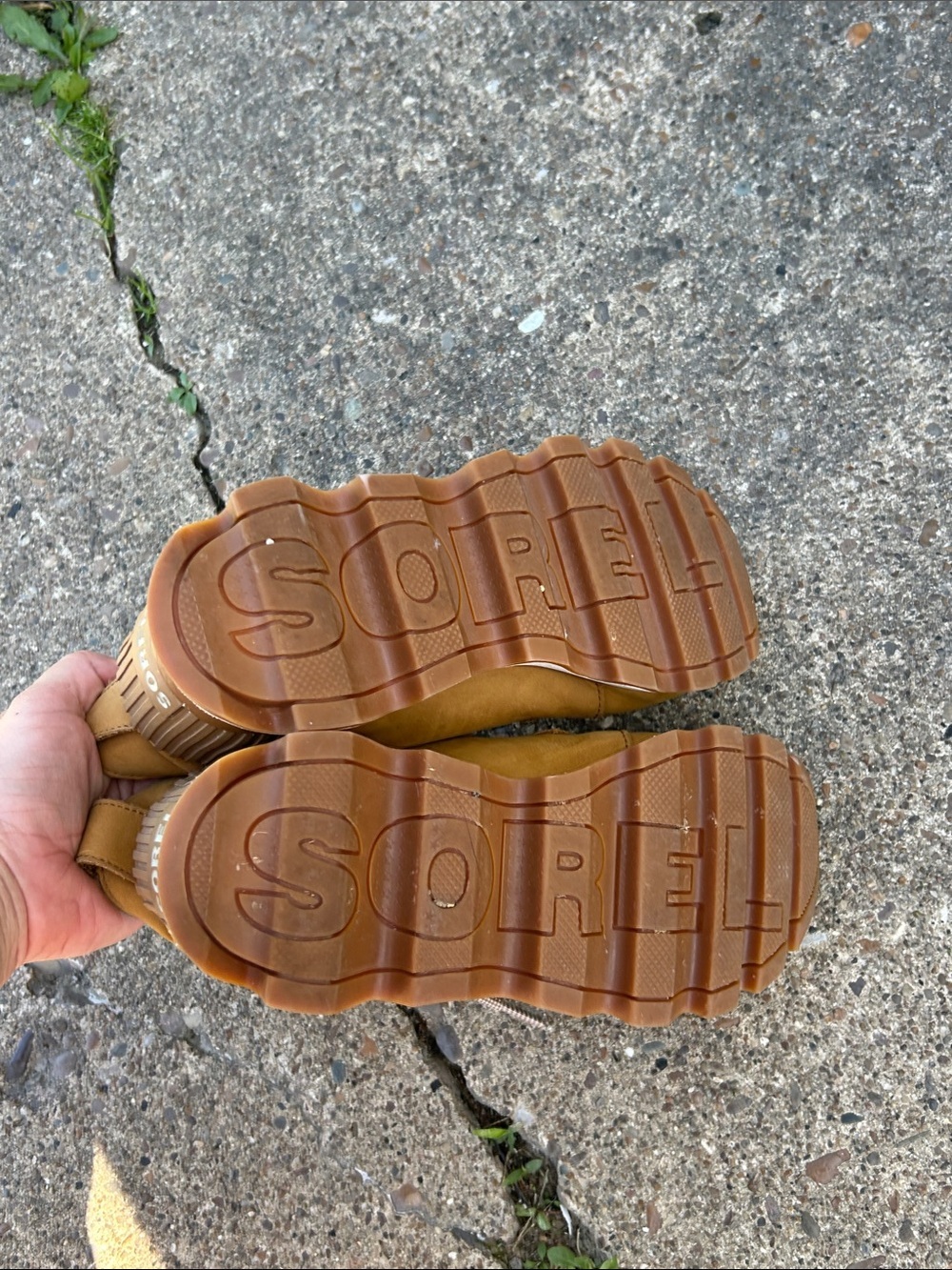 Sorel women’s Tan Leather & Gray Wool Trail Sneakers - Picture 6 of 9